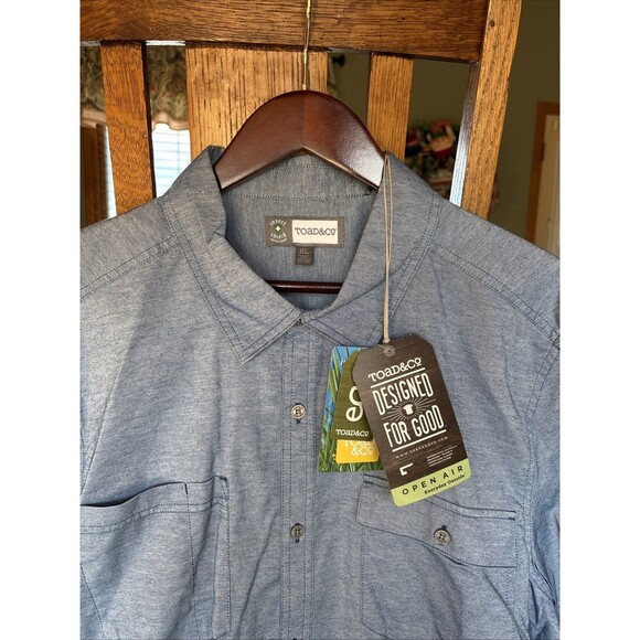 Toad&Co Insect Shield Shirt Mens XL Outdoor Hiking Travel Blue Button Up NEW - Picture 1 of 5